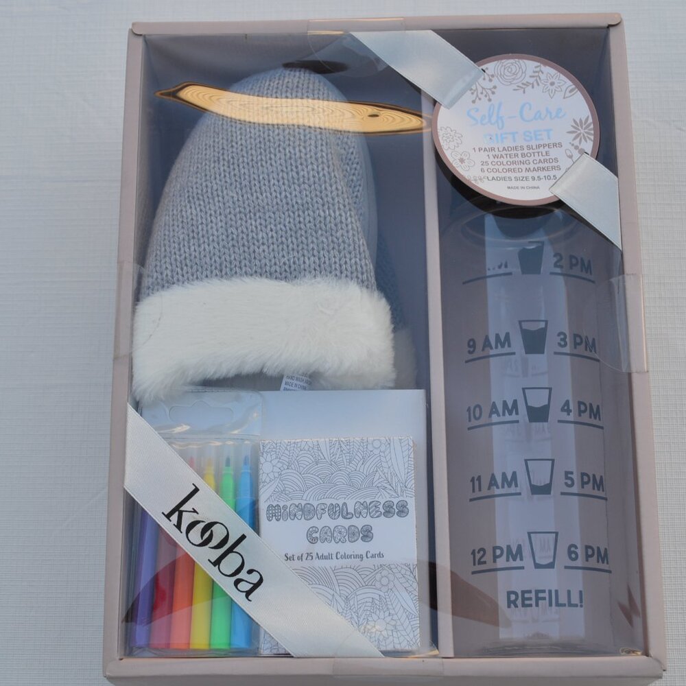 Kooba Slipper gift Set (New).